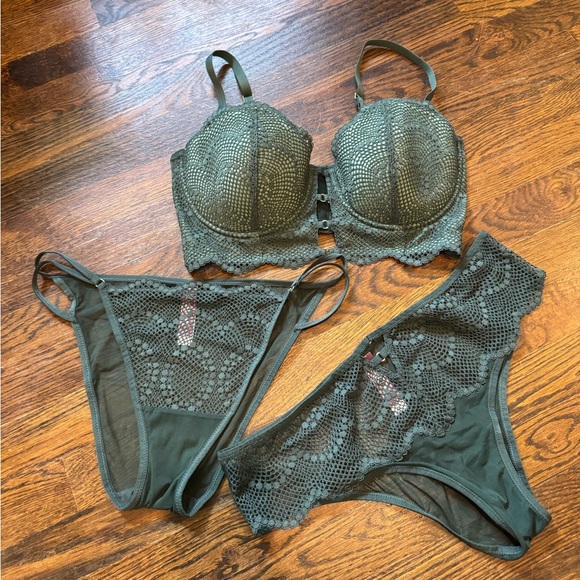 Adore Me Margaritte Push Up Set - Picture 13 of 13